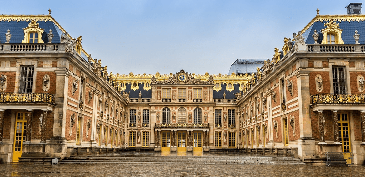 Trois Meubles Incontournables Du Chateau De Versailles Wikimeubles