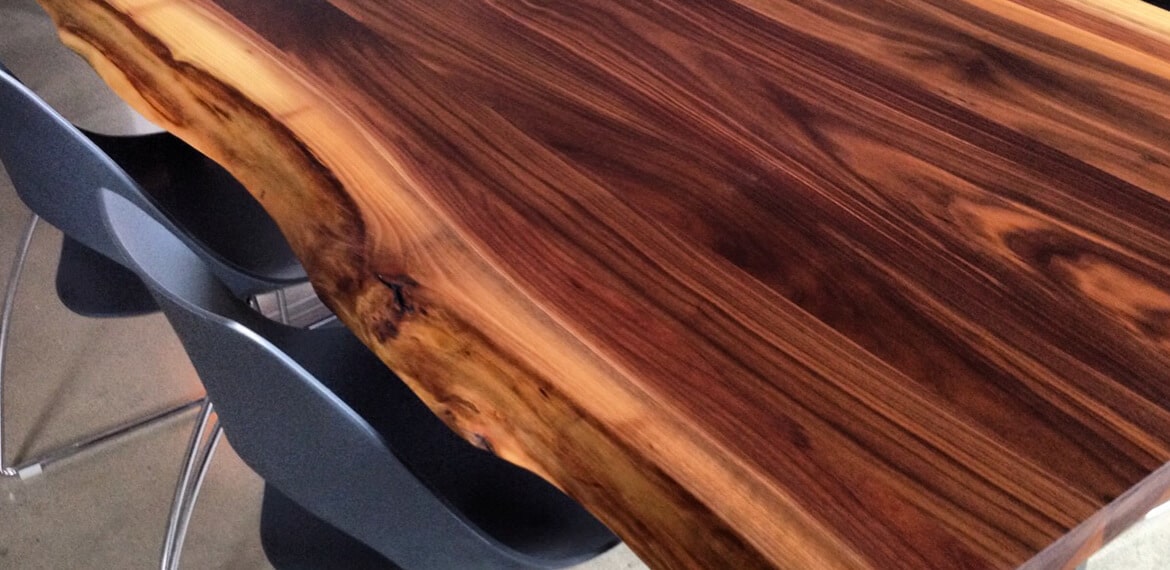 bois de noyer mobilier