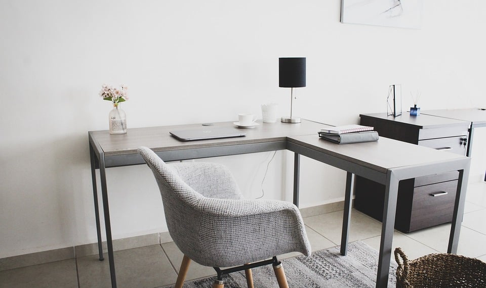 Bureau désencombré