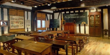 Reconstitution salle de classe musée Rouen