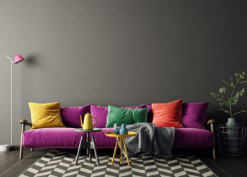 Un canapé coloré, bonne ou mauvaise idée ? Voici ce que vous devez savoir