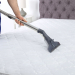 Matelas avec des auréoles ? Voici comment le nettoyer efficacement et lui redonner une seconde vie