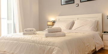 Le secret d’un linge de lit blanc éclatant : techniques naturelles et gestes essentiels