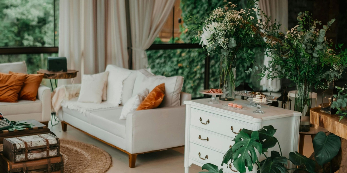 Idées déco pour égayer son salon en été