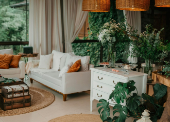 Idées déco pour égayer son salon en été