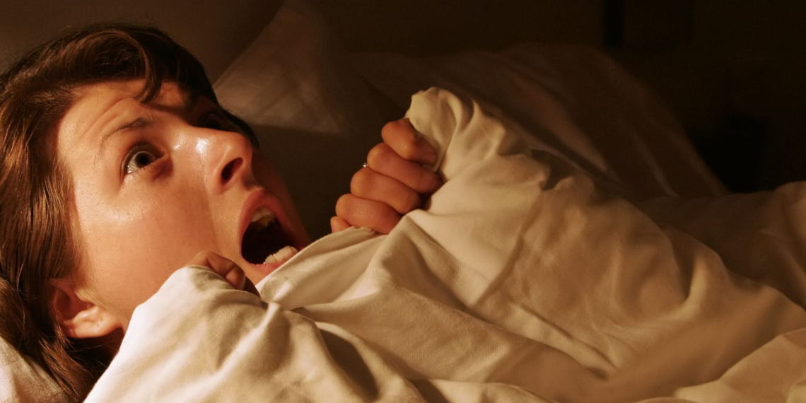 Pourquoi fait-on des cauchemars ? Comprendre ce que notre cerveau tente de nous dire