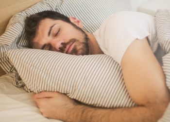 Bien choisir son lit et son sommier pour un sommeil réparateur : guide essentiel