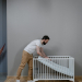 Nettoyer un matelas pour bébé : les bons gestes pour un sommeil sain