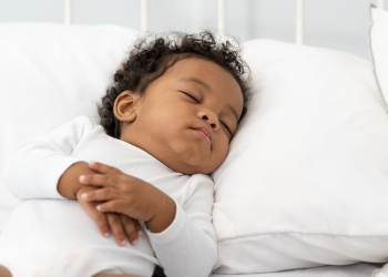 Matelas non adaptés : un danger insoupçonné pour la santé des enfants