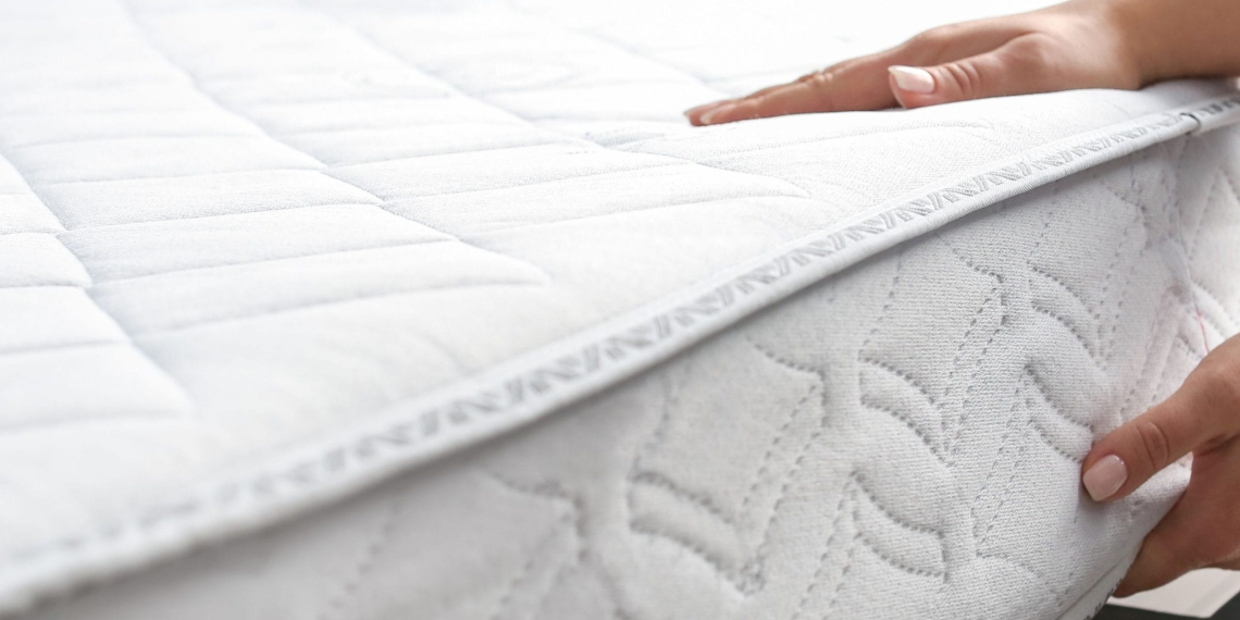 Vous dormez mal sans raison ? C’est peut-être votre lit (voici les signes clés)