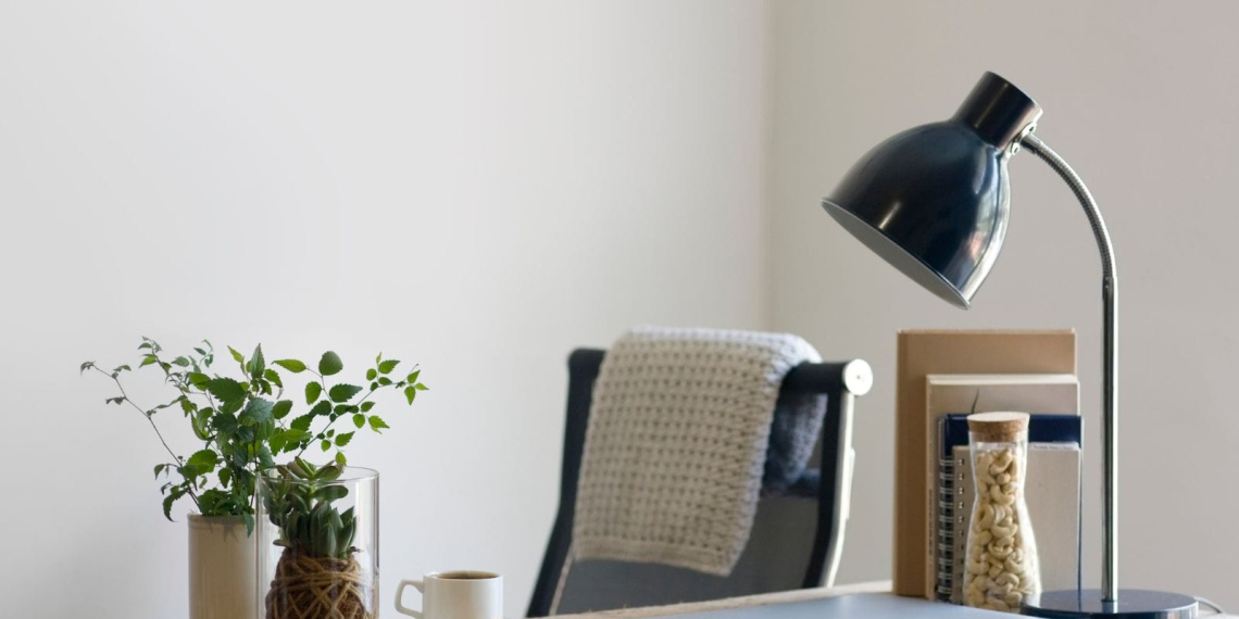 Aménager une chambre-bureau de 10 m² : astuces pour optimiser l’espace